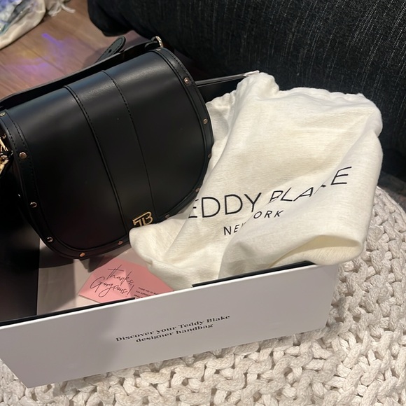 Teddy Blake Crossbody Handbag with adjustable strap. Brand new with tags! - Picture 6 of 10